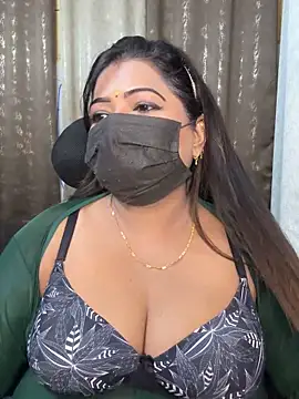 Snapshot of Oh-Monika chatting on September 29, 4:34 pm Oh-Monika online show from September 29, 4:34 pm