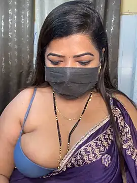 Snapshot of Oh-Monika chatting on October 7, 6:21 am Oh-Monika online show from October 7, 6:21 am