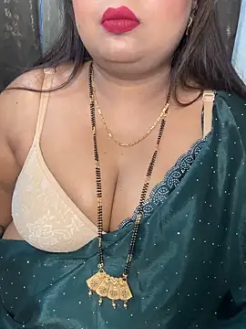 Snapshot of Oh-Monika chatting on October 16, 4:52 pm Oh-Monika online show from October 16, 4:52 pm