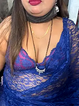 Snapshot of Oh-Monika chatting on October 29, 4:42 pm Oh-Monika online show from October 29, 4:42 pm