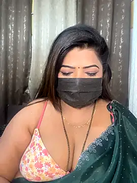 Snapshot of Oh-Monika chatting on November 13, 4:39 pm Oh-Monika online show from November 13, 4:39 pm