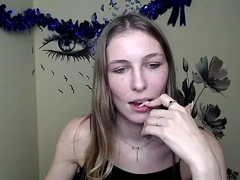 StrangerGi online show from January 30, 9:58 pm