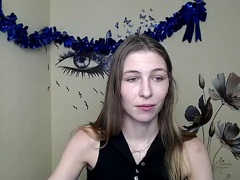 StrangerGi online show from February 4, 12:55 pm