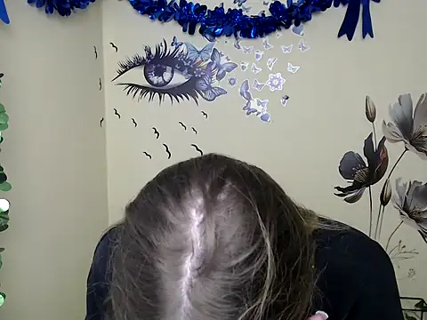 StrangerGi online show from February 21, 1:00 pm