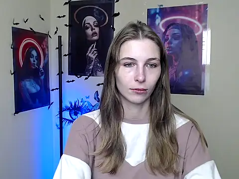 StrangerGi online show from October 7, 11:40 am