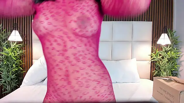 Snapshot of CailynBrowm chatting on November 30, 12:20 pm CailynBrowm online show from November 30, 12:20 pm