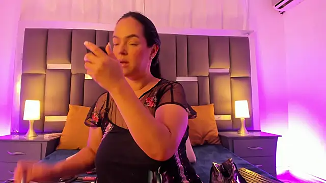 talivega online show from October 13, 6:52 pm