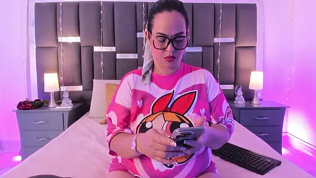 talivega online show from February 8, 8:12 pm