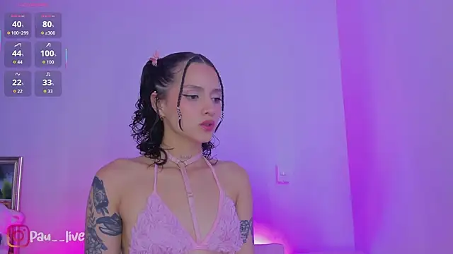 Snapshot of pau_live chatting on December 15, 2:16 am pau live online show from December 15, 2:16 am