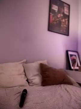 Snapshot of hannaasweet chatting on December 2, 8:15 pm hannaasweet online show from December 2, 8:15 pm