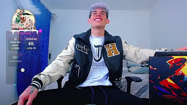 Snapshot of thiagomurphyy chatting on January 3, 2:43 am thiagomurphyy online show from January 3, 2:43 am