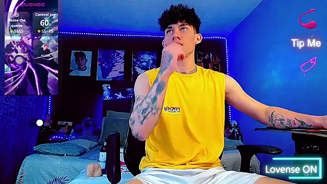 Snapshot of thiagomurphyy chatting on September 14, 6:23 am thiagomurphyy online show from September 14, 6:23 am