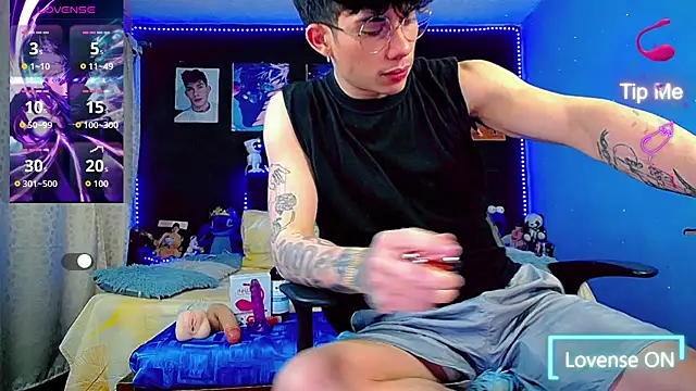 Snapshot of thiagomurphyy chatting on September 27, 5:23 am thiagomurphyy online show from September 27, 5:23 am