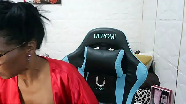 Snapshot of Mendoza_Amaranata chatting on December 24, 5:05 am Mendoza Amaranata online show from December 24, 5:05 am