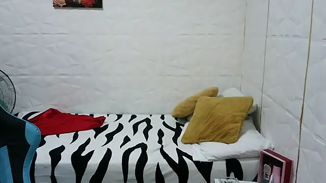 Snapshot of Mendoza_Amaranata chatting on December 27, 4:47 am Mendoza Amaranata online show from December 27, 4:47 am