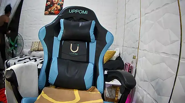 Snapshot of Mendoza_Amaranata chatting on March 9, 12:10 am Mendoza Amaranata online show from March 9, 12:10 am