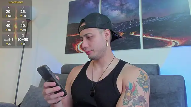 Snapshot of matt_saill chatting on February 4, 10:34 pm matt saill online show from February 4, 10:34 pm