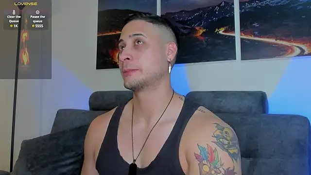 Snapshot of matt_saill chatting on February 13, 12:24 am matt saill online show from February 13, 12:24 am