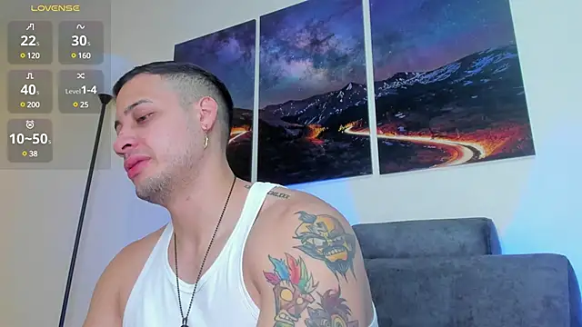 Snapshot of matt_saill chatting on February 19, 1:28 pm matt saill online show from February 19, 1:28 pm