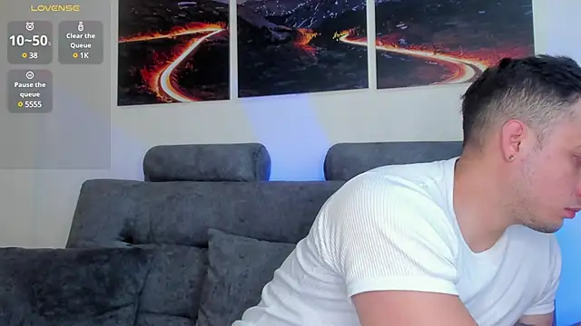 Snapshot of matt_saill chatting on February 26, 12:47 pm matt saill online show from February 26, 12:47 pm