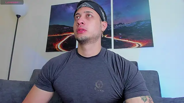 Snapshot of matt_saill chatting on March 7, 1:07 pm matt saill online show from March 7, 1:07 pm