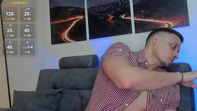 Snapshot of matt_saill chatting on March 13, 12:13 pm matt saill online show from March 13, 12:13 pm