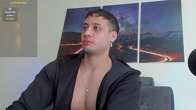 Snapshot of matt_saill chatting on September 10, 1:44 pm matt saill online show from September 10, 1:44 pm