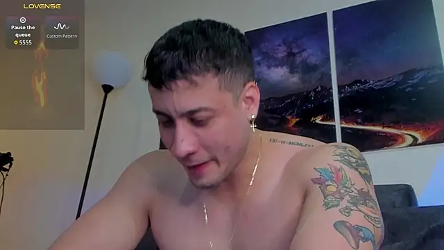 Snapshot of matt_saill chatting on October 2, 12:17 am matt saill online show from October 2, 12:17 am