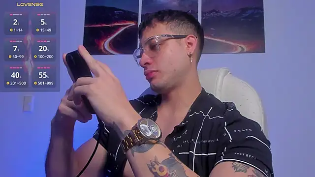 Snapshot of matt_saill chatting on October 22, 9:42 am matt saill online show from October 22, 9:42 am