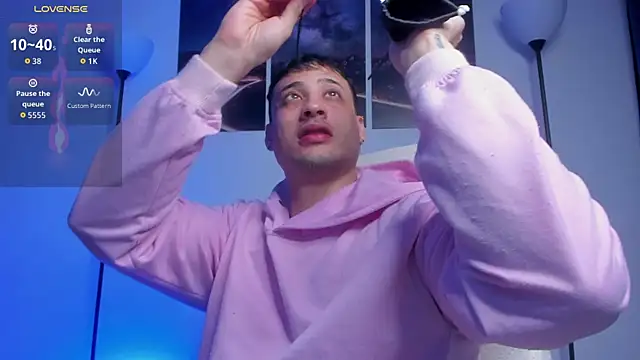 Snapshot of matt_saill chatting on October 25, 2:30 am matt saill online show from October 25, 2:30 am