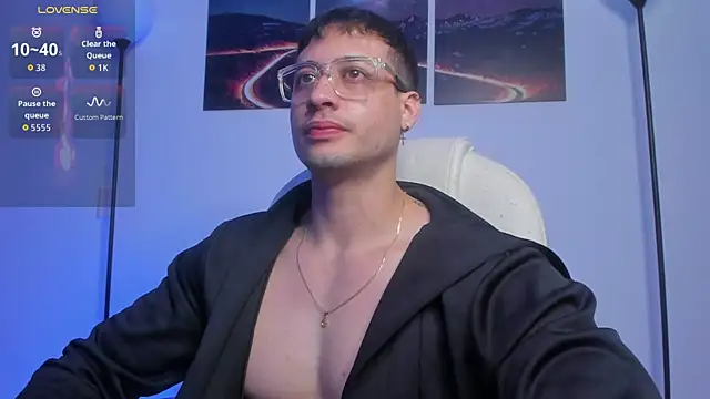 Snapshot of matt_saill chatting on October 25, 2:56 pm matt saill online show from October 25, 2:56 pm