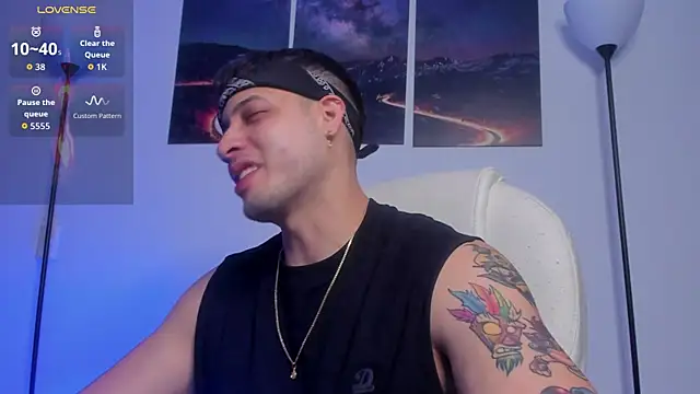 Snapshot of matt_saill chatting on November 10, 12:48 pm matt saill online show from November 10, 12:48 pm