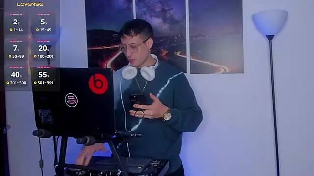 Snapshot of matt_saill chatting on November 17, 7:03 am matt saill online show from November 17, 7:03 am