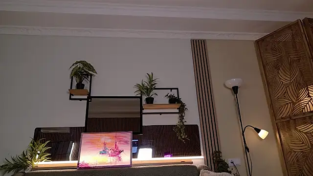 Yukisans online show from May 23, 9:46 am