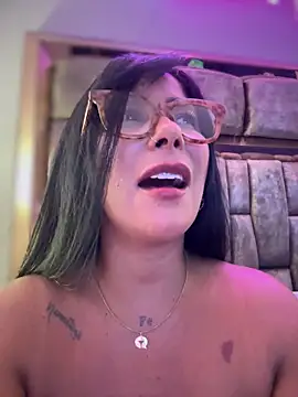 Snapshot of Saorii_kiido chatting on February 23, 5:23 am Saorii kiido online show from February 23, 5:23 am