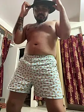 Snapshot of BengaliguyAdi chatting on March 25, 8:26 pm BengaliguyAdi online show from March 25, 8:26 pm