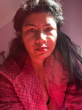 katymojadit online show from January 17, 10:00 am