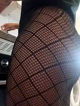 katymojadit online show from January 24, 12:52 pm