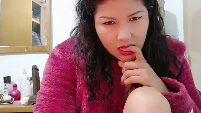 katymojadit online show from March 18, 2:20 pm