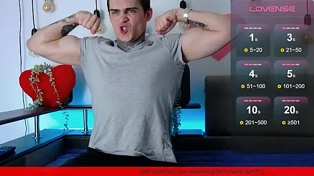 Snapshot of CarterCole chatting on February 8, 7:15 am CarterCole online show from February 8, 7:15 am