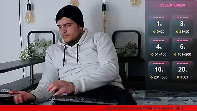 Snapshot of CarterCole chatting on February 22, 7:45 am CarterCole online show from February 22, 7:45 am