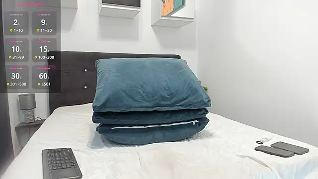 Snapshot of RawAdam chatting on June 12, 6:23 am RawAdam online show from June 12, 6:23 am