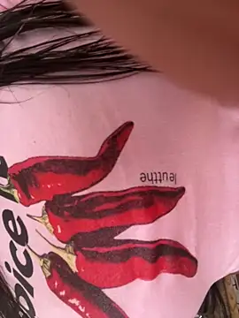 Snapshot of izanmiller2001 chatting on November 17, 6:35 pm izanmiller2001 online show from November 17, 6:35 pm