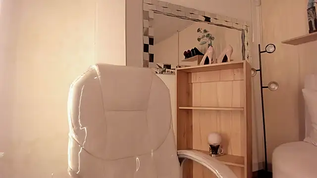 Snapshot of Vic_beckeer chatting on January 3, 10:20 am Vic beckeer online show from January 3, 10:20 am