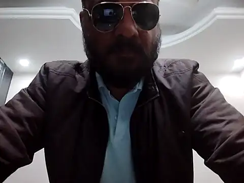 Snapshot of EthicalNight8 chatting on December 14, 6:01 pm EthicalNight8 online show from December 14, 6:01 pm