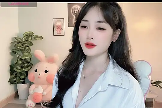  Aimy  online show from October 20, 6:25 am