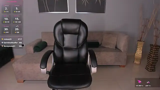 Snapshot of VeronicaCruz_ chatting on March 1, 6:46 am VeronicaCruz online show from March 1, 6:46 am