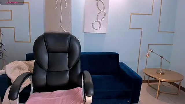 Snapshot of VeronicaCruz_ chatting on March 16, 10:33 am VeronicaCruz online show from March 16, 10:33 am