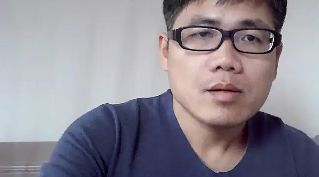 Snapshot of findagirlfriend chatting on March 6, 6:41 am findagirlfriend online show from March 6, 6:41 am