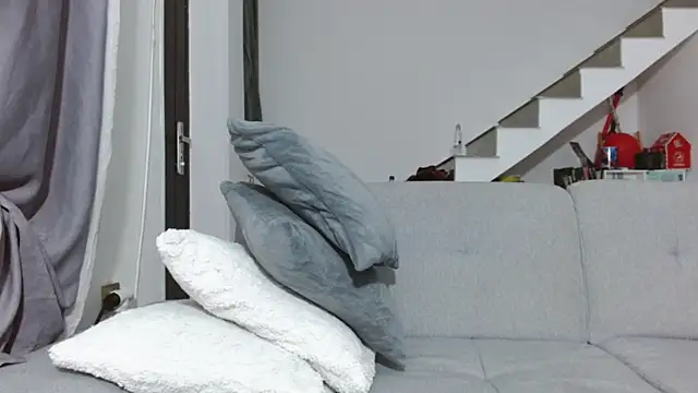 Snapshot of Gabrielaaxxx chatting on February 12, 10:37 pm Gabrielaaxxx online show from February 12, 10:37 pm